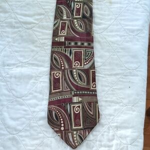 Geometric Patterned Tie - Burgundy and Beige